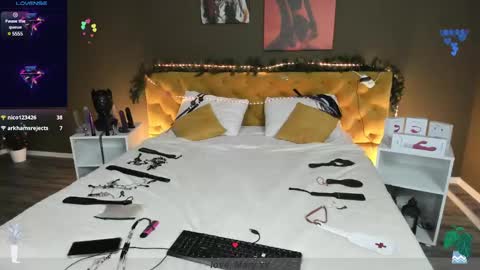 Snapshot of mary_xextra chatting on January 2025 01:59:01 AM Mary GTM3Mon Wed Thu Sat Sun 0400 am-1030pm online show from January 2025 01:59:01 AM