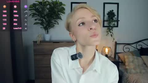 Mara online show from July 2026 08:00:01 PM