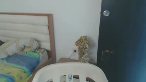 maryam_arabicmilk online show from February 2025 08:27:02 PM