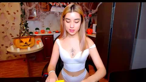 Snapshot of maryam_xs chatting on November 2025 12:46:01 AM maryam online show from November 2025 12:46:01 AM