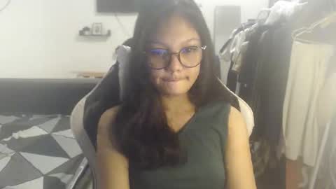 Snapshot of maryan04 chatting on February 2026 04:12:02 PM Natalia online show from February 2026 04:12:02 PM