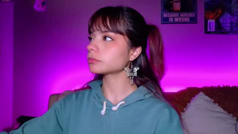     online show from December 2025 05:38:02 AM