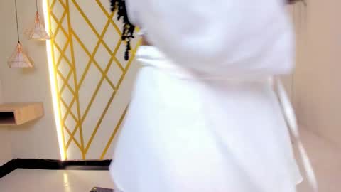 Snapshot of maryevans_ chatting on January 2026 12:18:01 PM online show from January 2026 12:18:01 PM