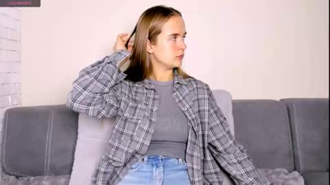 Mari online show from November 2025 08:36:02 AM