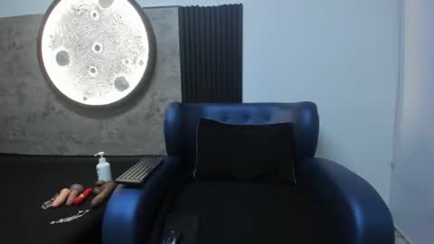 mary online show from May 2026 08:07:02 PM