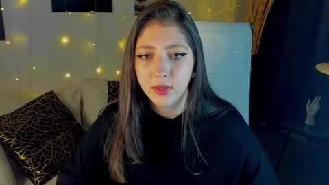 Snapshot of marymillerr chatting on September 2025 10:28:02 AM Mary Miller online show from September 2025 10:28:02 AM