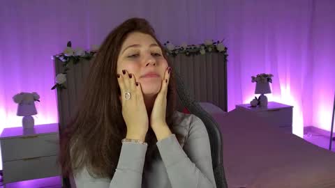 Snapshot of marymillerr chatting on October 2025 06:30:01 AM Mary Miller online show from October 2025 06:30:01 AM