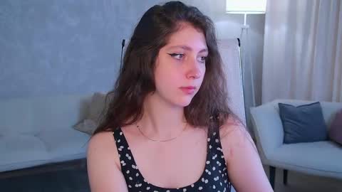Mary Miller online show from May 2026 06:43:02 AM
