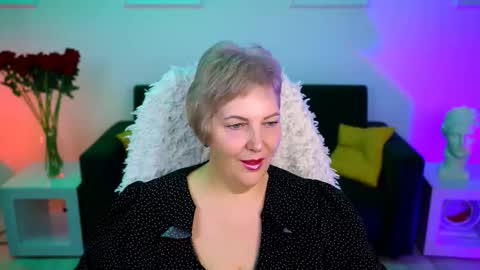 Snapshot of marymogan chatting on November 2025 04:51:01 AM marymogan online show from November 2025 04:51:01 AM