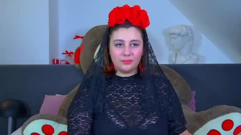 MaryMurrays online show from October 2025 06:36:01 PM