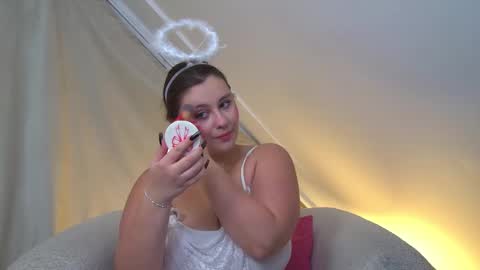 MaryMurrays online show from October 2025 06:45:02 PM