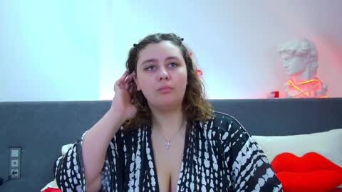 MaryMurrays online show from April 2026 06:33:01 AM