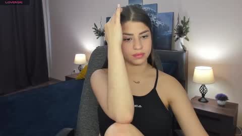 Snapshot of marysax chatting on April 2026 10:36:01 AM MarySax online show from April 2026 10:36:01 AM