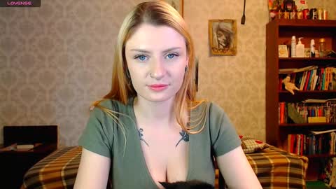 Maria online show from December 2024 11:00:01 AM