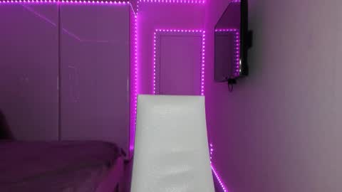 Mary online show from February 2026 02:53:01 AM