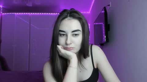 Mary online show from February 2026 04:05:02 AM