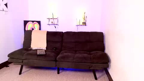 maryybellax online show from June 2026 09:25:02 PM