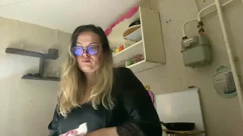Mary online show from July 2026 09:58:01 PM