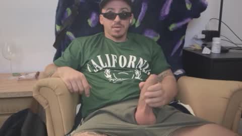 masachusset online show from November 2025 05:54:01 AM