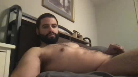 Snapshot of mascbeef95 chatting on November 2025 12:05:02 PM mascbeef95 online show from November 2025 12:05:02 PM