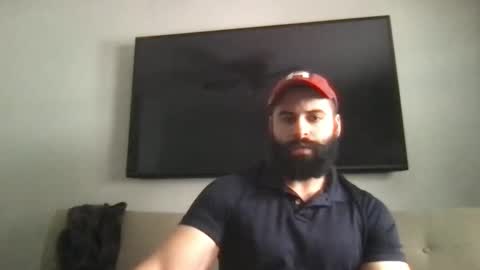 Snapshot of mascbeef95 chatting on February 2026 07:17:02 PM mascbeef95 online show from February 2026 07:17:02 PM