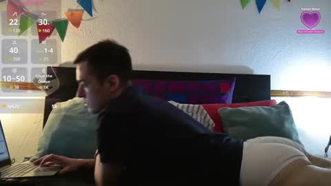 greenhot2 online show from March 2025 11:31:01 PM