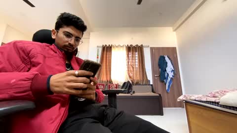 Mask Boy online show from December 2024 02:26:01 AM