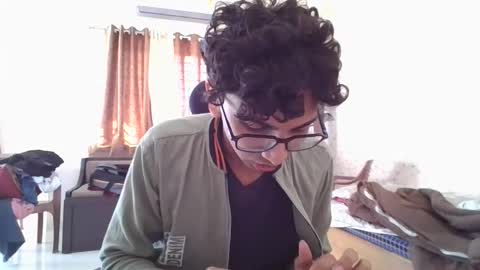 Mask Boy online show from January 2026 04:50:02 AM