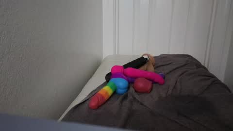 Snapshot of maskedmilf822397 chatting on May 2026 07:32:02 PM maskedmilf822397 online show from May 2026 07:32:02 PM