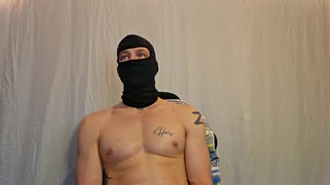 Snapshot of maskedyogaman chatting on February 2026 02:51:01 AM maskedyogaman online show from February 2026 02:51:01 AM