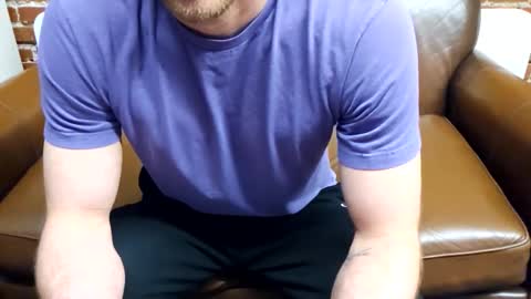 Snapshot of maskedyogaman chatting on February 2026 04:18:01 PM maskedyogaman online show from February 2026 04:18:01 PM