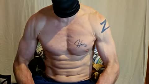 Snapshot of maskedyogaman chatting on February 2026 03:05:02 AM maskedyogaman online show from February 2026 03:05:02 AM