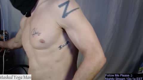 Snapshot of maskedyogaman chatting on March 2026 02:03:01 AM maskedyogaman online show from March 2026 02:03:01 AM