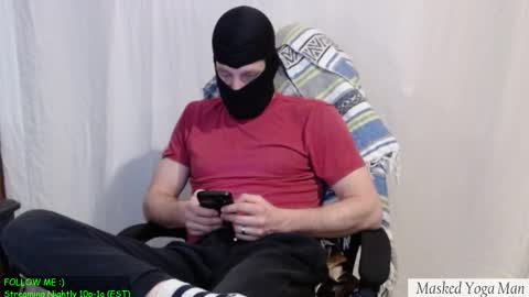 Snapshot of maskedyogaman chatting on March 2026 02:29:01 AM maskedyogaman online show from March 2026 02:29:01 AM