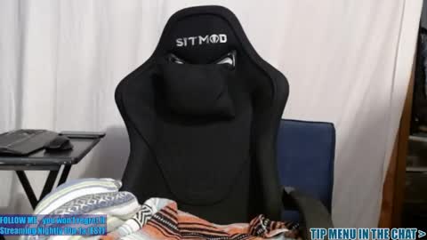 Snapshot of maskedyogaman chatting on April 2026 02:17:02 AM maskedyogaman online show from April 2026 02:17:02 AM