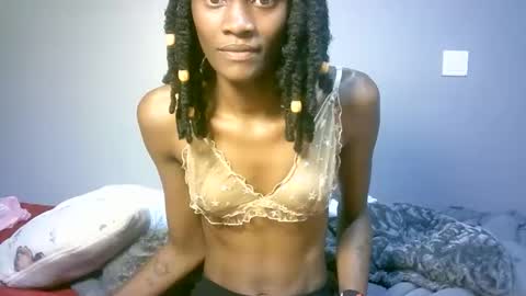 Snapshot of maskgang001 chatting on September 2025 02:46:01 AM maskgang001 online show from September 2025 02:46:01 AM