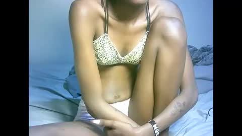 Snapshot of maskgang001 chatting on November 2025 01:40:01 AM maskgang001 online show from November 2025 01:40:01 AM