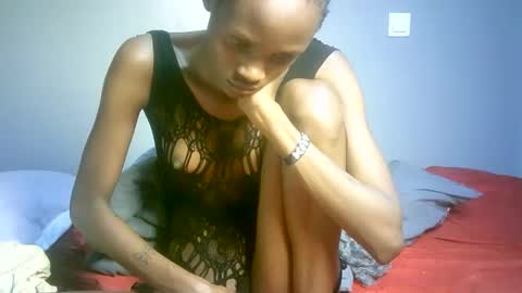 Snapshot of maskgang001 chatting on November 2025 02:12:01 AM maskgang001 online show from November 2025 02:12:01 AM