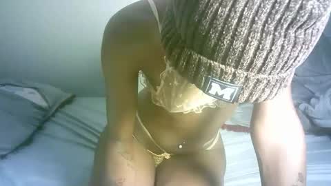 maskgang001 online show from May 2026 05:24:01 AM