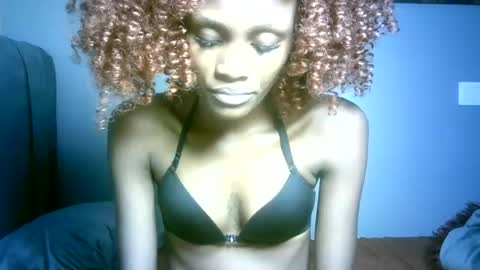 maskgang001 online show from July 2026 06:10:01 PM