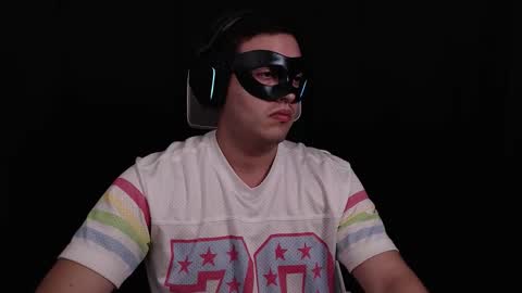 Mask  Briefs online show from March 2026 10:13:02 PM