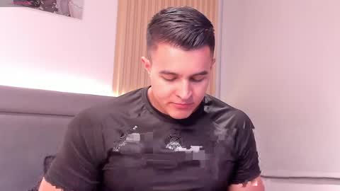 Mason Bennet online show from May 2026 12:19:02 AM