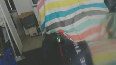 Snapshot of massagermike chatting on April 2026 02:28:02 PM massagermike online show from April 2026 02:28:02 PM