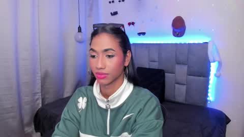 massielhot online show from January 2026 04:37:02 AM