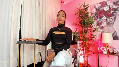 massielhot online show from June 2026 07:53:01 PM