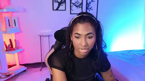massielhot online show from July 2026 07:17:01 PM