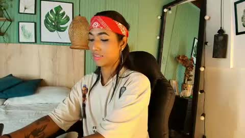 massielhot online show from July 2026 08:27:01 PM