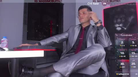 I am Massimo online show from February 2025 12:09:01 AM