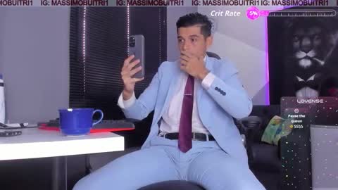 I am Massimo online show from September 2025 01:38:01 PM