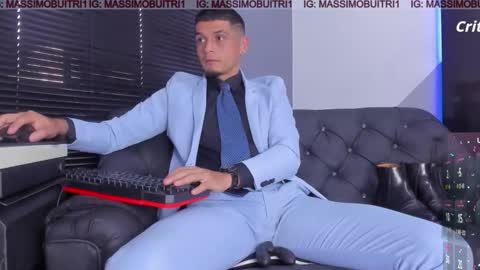 I am Massimo online show from February 2026 10:21:01 PM